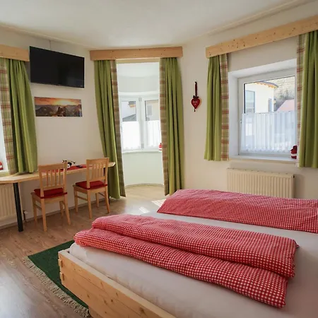 Penznhof Nocleg ze śniadaniem 3*