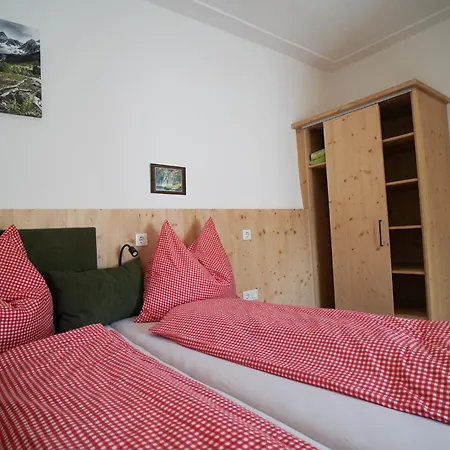 Penznhof Nocleg ze śniadaniem 3*